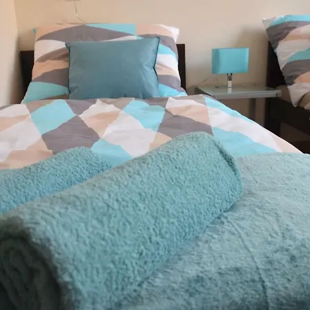 Hostel Bratislava * Bratysława