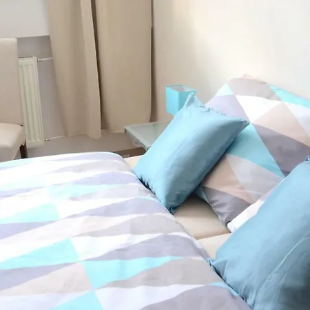 Hostel Bratislava *