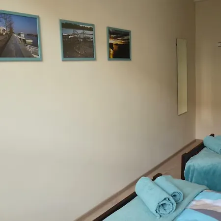 Vandrarhem Hostel Bratislava *