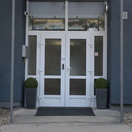 Hostel Bratislava Albergue