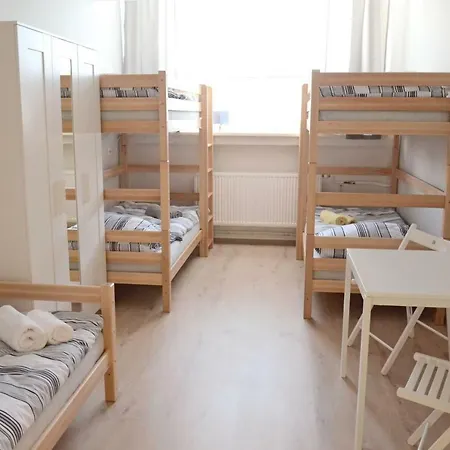 Vandrarhem Hostel Bratislava *