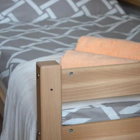 Hostel Bratislava Vandrarhem *